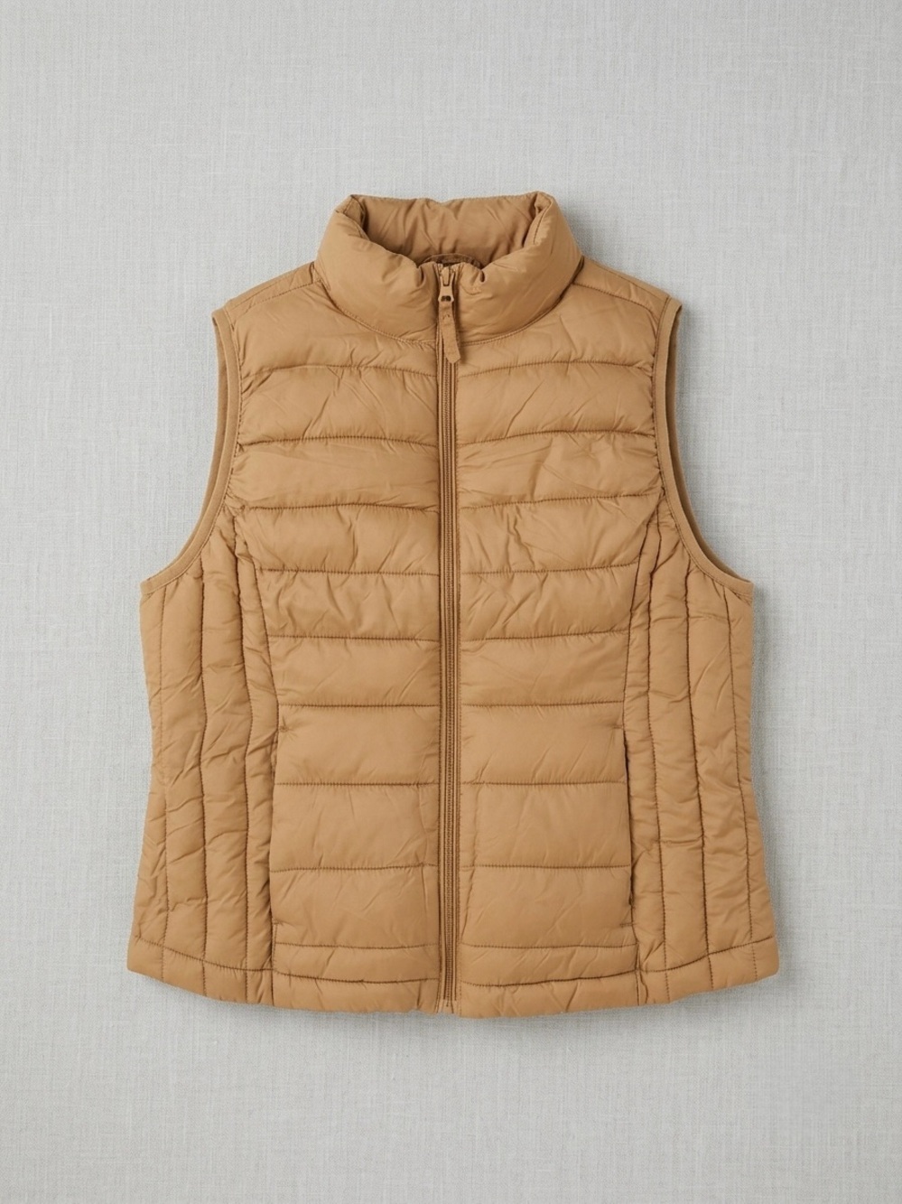 Love Tree Packable Ultra Light Vest in Camel